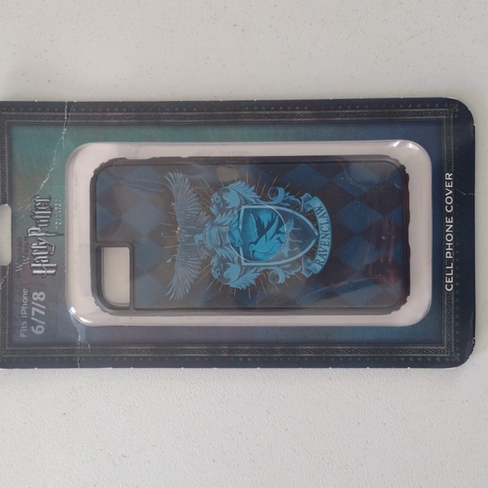 Harry Potter Universal Studios Ravenclaw 6/7/8 iPhone Case Cover NWT